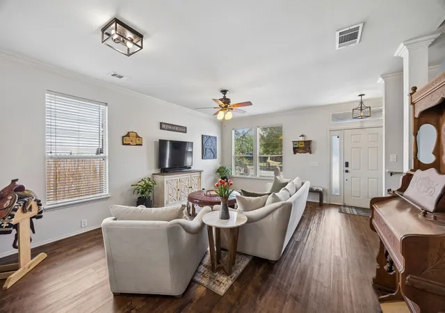 Photo 3 of Single family home for sale at 808 Carlton Rd, Wylie, TX 75098 | MLS# 21361783 | Listing updated on 2026-08-30