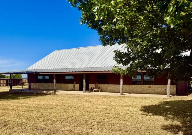 Photo 3 of Single family home for sale at 1108 County Road 4360, Decatur, TX 76234 | MLS# 21365360 | Listing updated on 2026-08-29