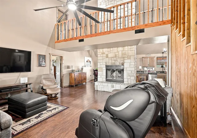 Photo 4 of Single family home for sale at 1108 County Road 4360, Decatur, TX 76234 | MLS# 21365360 | Listing updated on 2026-08-29