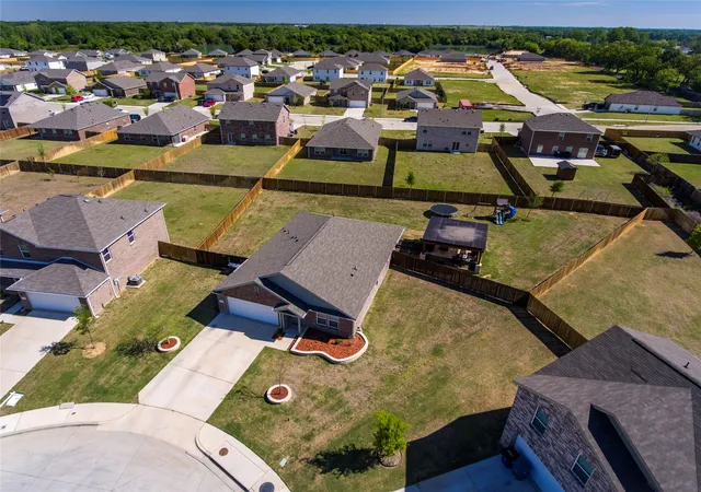Photo 3 of Single family home for sale at 3640 Chestnut Oak Dr, Dallas, TX 75253 | MLS# 21363117 | Listing updated on 2026-08-21