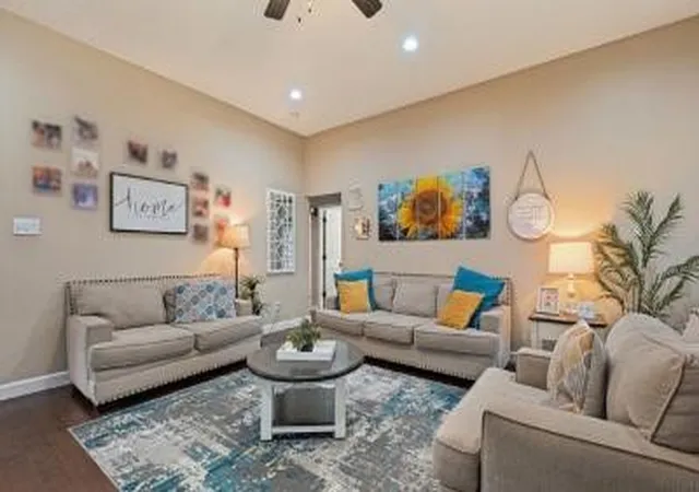 Photo 3 of Sale Pending at 2425 Waterloo Ln, Mesquite, TX 75181 | MLS# 21364116 | Listing updated on 2026-08-31