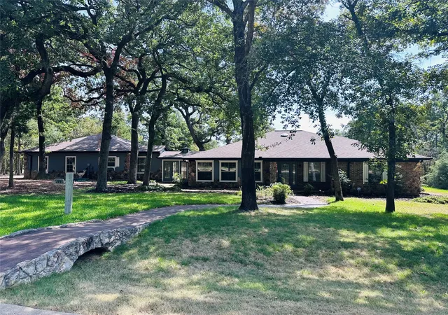 Photo 1 of Single family home for sale at 4179 Pedernales E, Athens, TX 75752 | MLS# 21365356 | Listing updated on 2026-08-24