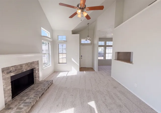 Photo 3 of Single family home for sale at 5624 Shady Springs Trl, Fort Worth, TX 76179 | MLS# 21365461 | Listing updated on 2026-10-09