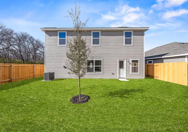 Photo 2 of Single family home for sale at 4262 Lava Forest Dr, Dallas, TX 75241 | MLS# 21365477 | Listing updated on 2026-08-21