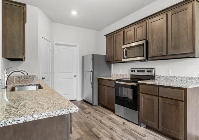 Photo 3 of Single family home for sale at 4262 Lava Forest Dr, Dallas, TX 75241 | MLS# 21365477 | Listing updated on 2026-08-21