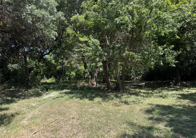 Photo 3 of Land for sale at 12001 Woodway Dr, Woodway, TX 76712 | MLS# 21365192 | Listing updated on 2026-08-21