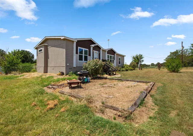 Photo 2 of Manufactured home for sale at 1155 Nw County Road 3150, Dawson, TX 76639 | MLS# 21365516 | Listing updated on 2026-08-21