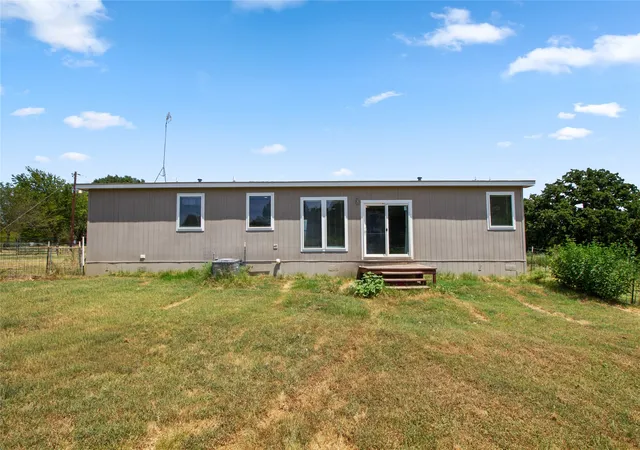 Photo 3 of Manufactured home for sale at 1155 Nw County Road 3150, Dawson, TX 76639 | MLS# 21365516 | Listing updated on 2026-08-21