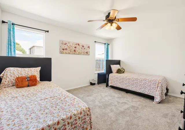 Photo 2 of Single family home for sale at 2019 Kingsbridge Dr, Heartland, TX 75126 | MLS# 21365519 | Listing updated on 2026-09-30