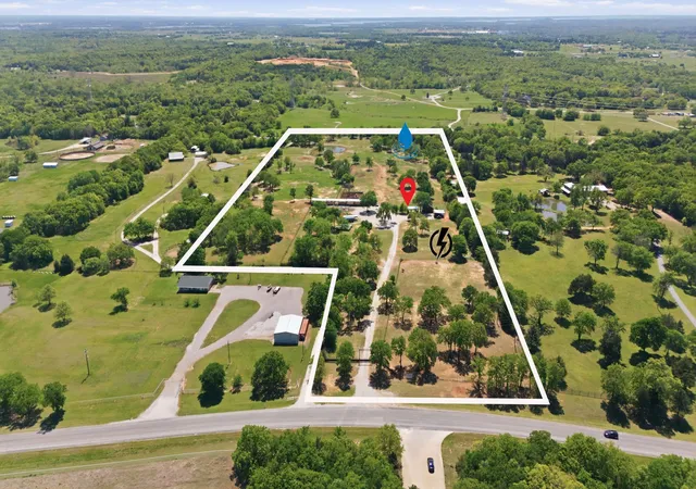 Photo 1 of Land for sale at 10636 Fm 902, Collinsville, TX 76233 | MLS# 21365598 | Listing updated on 2026-08-21