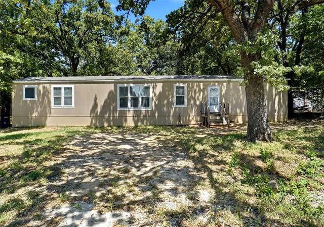 Photo 1 of Manufactured home for sale at 1279 Ham Bates Rd, Whitesboro, TX 76273 | MLS# 21365614 | Listing updated on 2026-08-21
