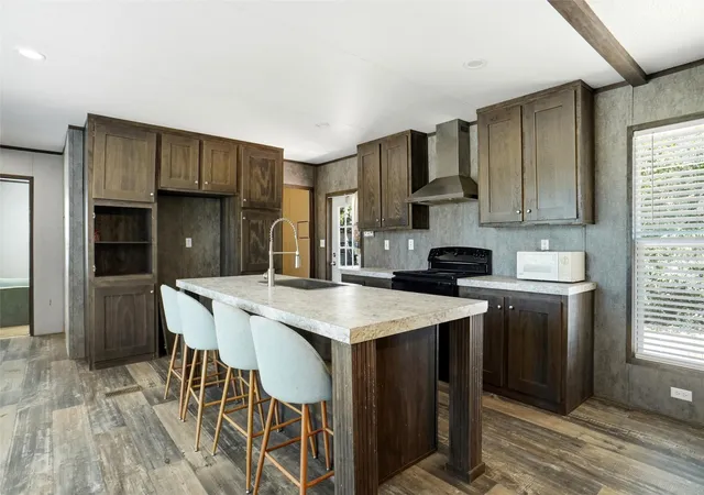 Photo 3 of Manufactured home for sale at 1279 Ham Bates Rd, Whitesboro, TX 76273 | MLS# 21365614 | Listing updated on 2026-09-30