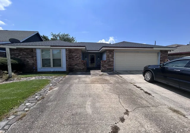 Photo 1 of Single family home for sale at 1913 Van Arpel Dr, La Place, LA 70068 | MLS# 21365551 | Listing updated on 2026-08-21