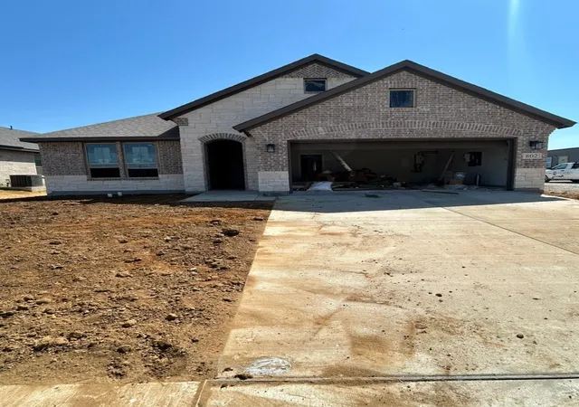 Single family home for sale at 802 Juneau St, Gainesville, TX 76240 | MLS# 21365642