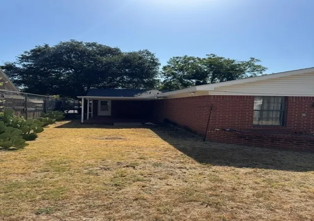 Photo 2 of Single family home for sale at 617 Comal Ave, Fort Worth, TX 76108 | MLS# 21365074 | Listing updated on 2026-10-08
