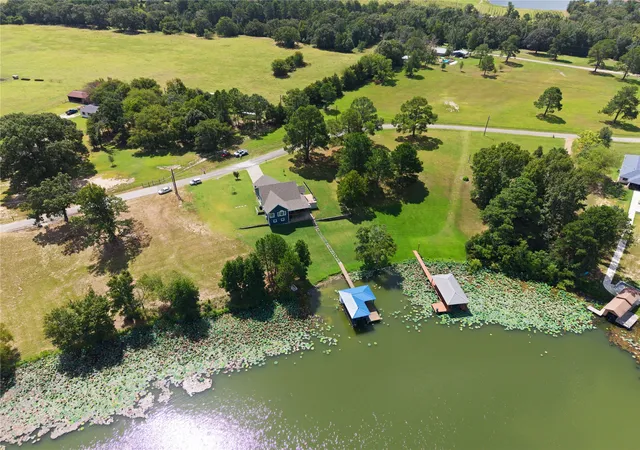 Photo 40 of Single family home for sale at 7581 E Lake Dr, Murchison, TX 75778 | MLS# 21363898 | Listing updated on 2026-10-07