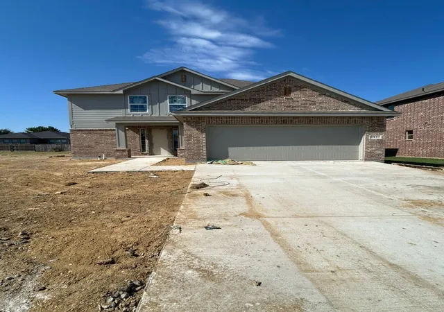 Single family home for sale at 3411 Helena St, Gainesville, TX 76240 | MLS# 21365664