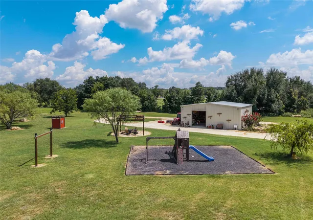 Photo 4 of House for sale at 1010 Fm 583, Rising Star, TX 76471 | MLS# 21365740 | Listing updated on 2026-08-21