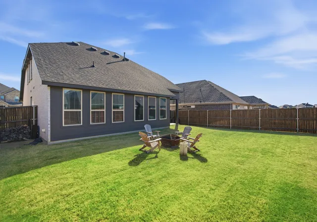 Photo 4 of Single family home for sale at 2245 Bellatrix Dr, Haslet, TX 76052 | MLS# 21365676 | Listing updated on 2026-10-07