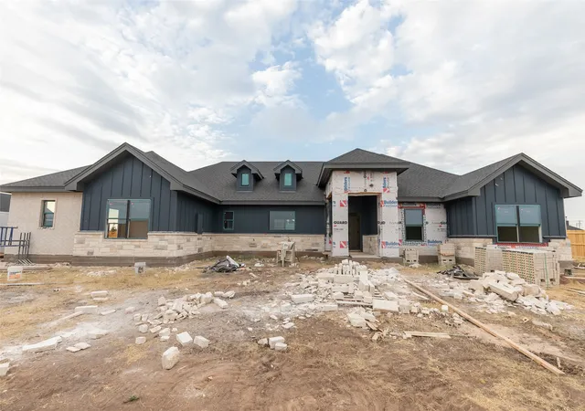 Photo 1 of Sale Pending at 139 Laken Rdg, Abilene, TX 79602 | MLS# 21364394 | Listing updated on 2026-09-02