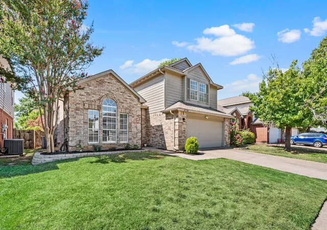 Photo 3 of Sale Pending at 8720 Tigris Trl, Fort Worth, TX 76118 | MLS# 21364251 | Listing updated on 2026-08-29