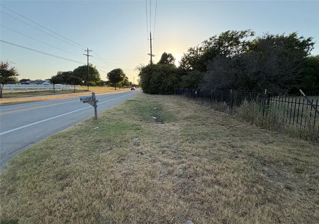 Photo 3 of Land for sale at 1301 Stacy Rd, Fairview, TX 75069 | MLS# 21361192 | Listing updated on 2026-08-28