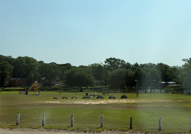 Photo 22 of Manufactured home for sale at 1281 Hickory Hills Dr, Murchison, TX 75778 | MLS# 21365832 | Listing updated on 2026-09-29