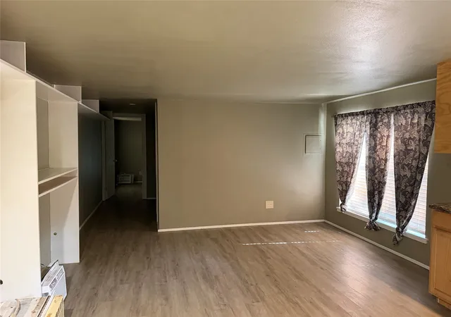 Photo 4 of Manufactured home for sale at 1281 Hickory Hills Dr, Murchison, TX 75778 | MLS# 21365832 | Listing updated on 2026-10-07