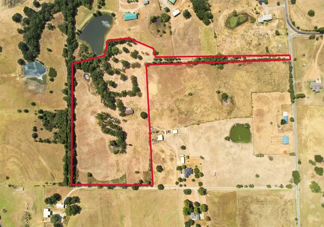 Photo 2 of Land for sale at 44 Sanford Rd, Bells, TX 75414 | MLS# 21361574 | Listing updated on 2026-10-02