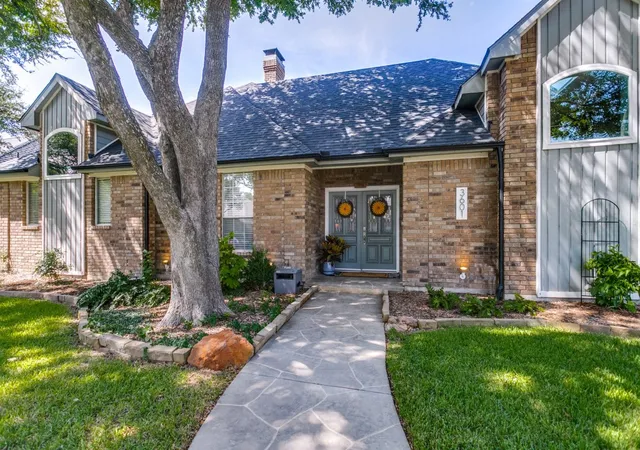 Photo 2 of Single family home for sale at 3601 Trinity Ln, Plano, TX 75075 | MLS# 21365504 | Listing updated on 2026-10-08
