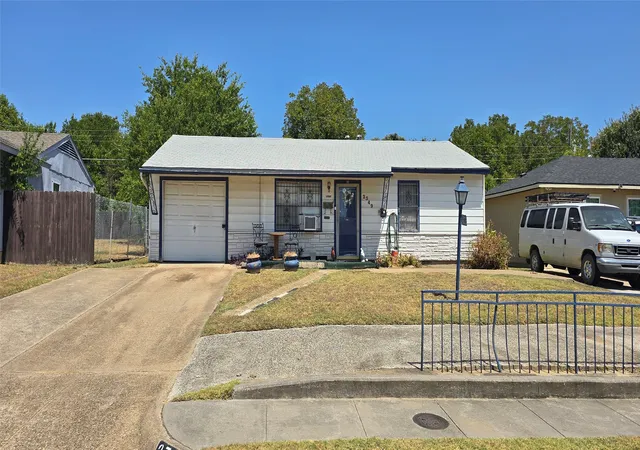 Photo 2 of Single family home for sale at 2349 Talco Dr, Dallas, TX 75241 | MLS# 21365858 | Listing updated on 2026-08-21