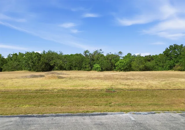 Photo 1 of Land for sale at 126 Constellation Dr, Cresson, TX 76035 | MLS# 21365439 | Listing updated on 2026-08-28