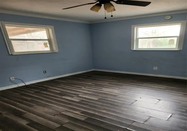 Photo 3 of Single family home for sale at 121 Dardenwood Wy, Payne Springs, TX 75156 | MLS# 21365885 | Listing updated on 2026-08-21
