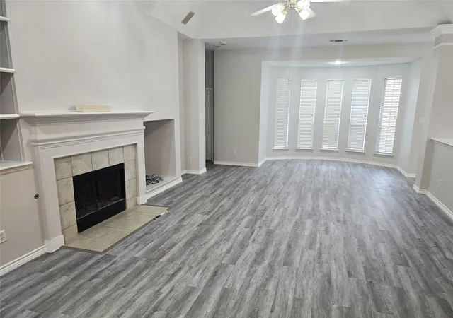 Photo 3 of Single family home for sale at 5200 White Hills Dr, Fort Worth, TX 76137 | MLS# 21365722 | Listing updated on 2026-08-21