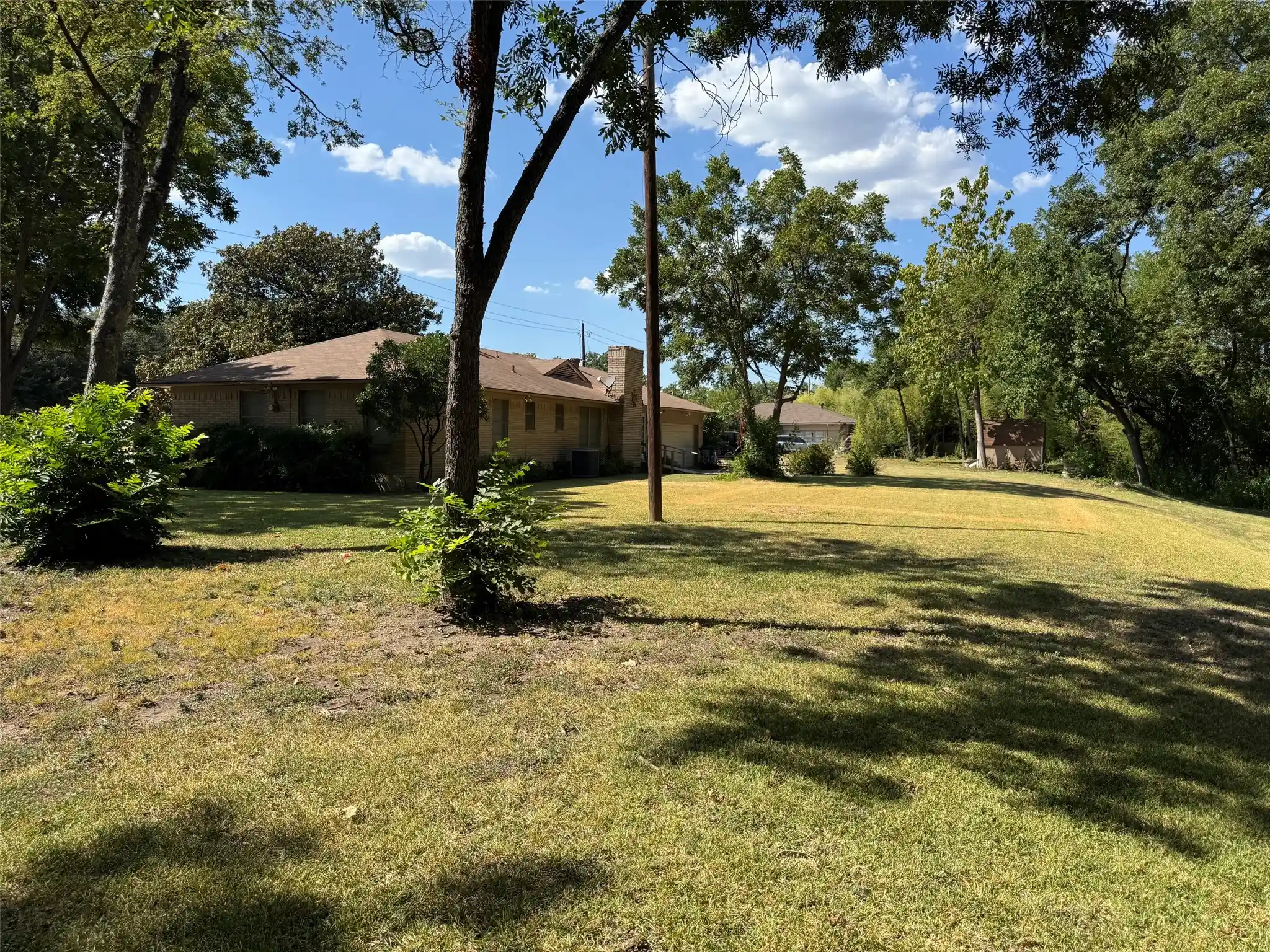 Photo 1 of Single family home for sale at 1620 N Houston School Rd, Lancaster, TX 75134 | MLS# 21365878 | Listing updated on 2026-10-13