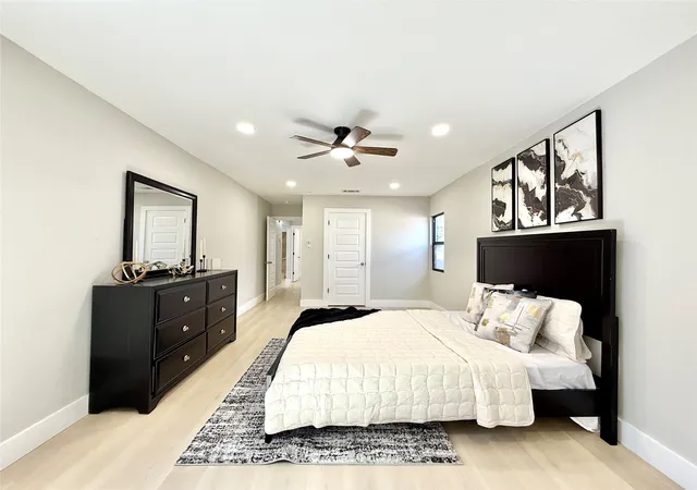 Photo 4 of Single family home for sale at 1201 Forester Dr, Dallas, TX 75216 | MLS# 21364977 | Listing updated on 2026-10-08
