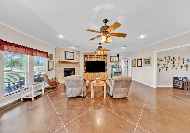 Photo 3 of Single family home for sale at 3503 State Hwy 276, Emory, TX 75440 | MLS# 21365829 | Listing updated on 2026-09-16