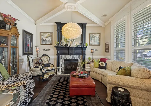 Photo 3 of Single family home for sale at 87 Castle Pines Cir, Gordonville, TX 76245 | MLS# 21365099 | Listing updated on 2026-09-20
