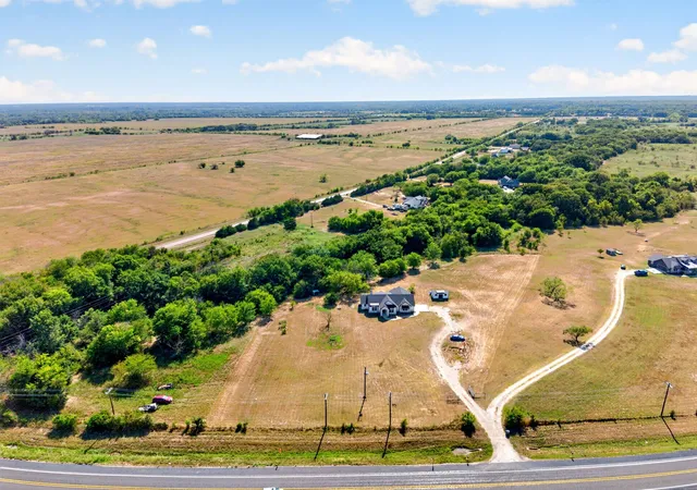 Photo 3 of Single family home for sale at 3580 Fm 751, Wills Point, TX 75169 | MLS# 21337025 | Listing updated on 2026-10-05
