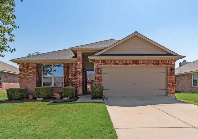 Photo 1 of Single family home for sale at 390 Elk Trl, Melissa, TX 75454 | MLS# 21359489 | Listing updated on 2026-08-29