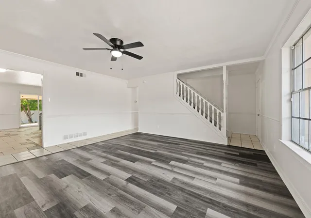 Photo 3 of Single family home for sale at 215 Johnson Dr, Duncanville, TX 75116 | MLS# 21364056 | Listing updated on 2026-08-21