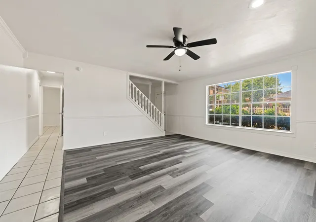 Photo 4 of Single family home for sale at 215 Johnson Dr, Duncanville, TX 75116 | MLS# 21364056 | Listing updated on 2026-08-21