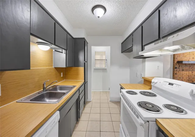 Photo 2 of Multi family home for sale at 6188 Vega Dr, Fort Worth, TX 76133 | MLS# 21365971 | Listing updated on 2026-09-16