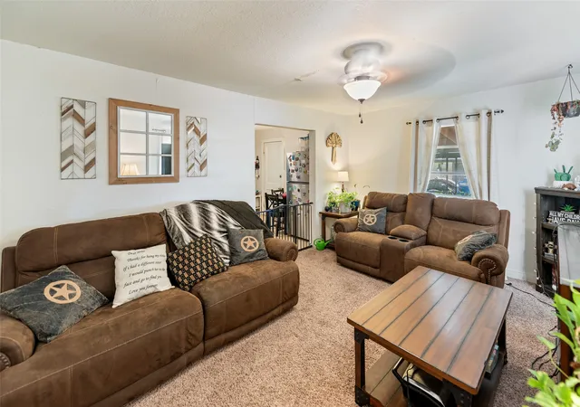 Photo 3 of Single family home for sale at 1306 W 10th Street, Mt Pleasant, TX 75455 | MLS# 21365974 | Listing updated on 2026-10-06