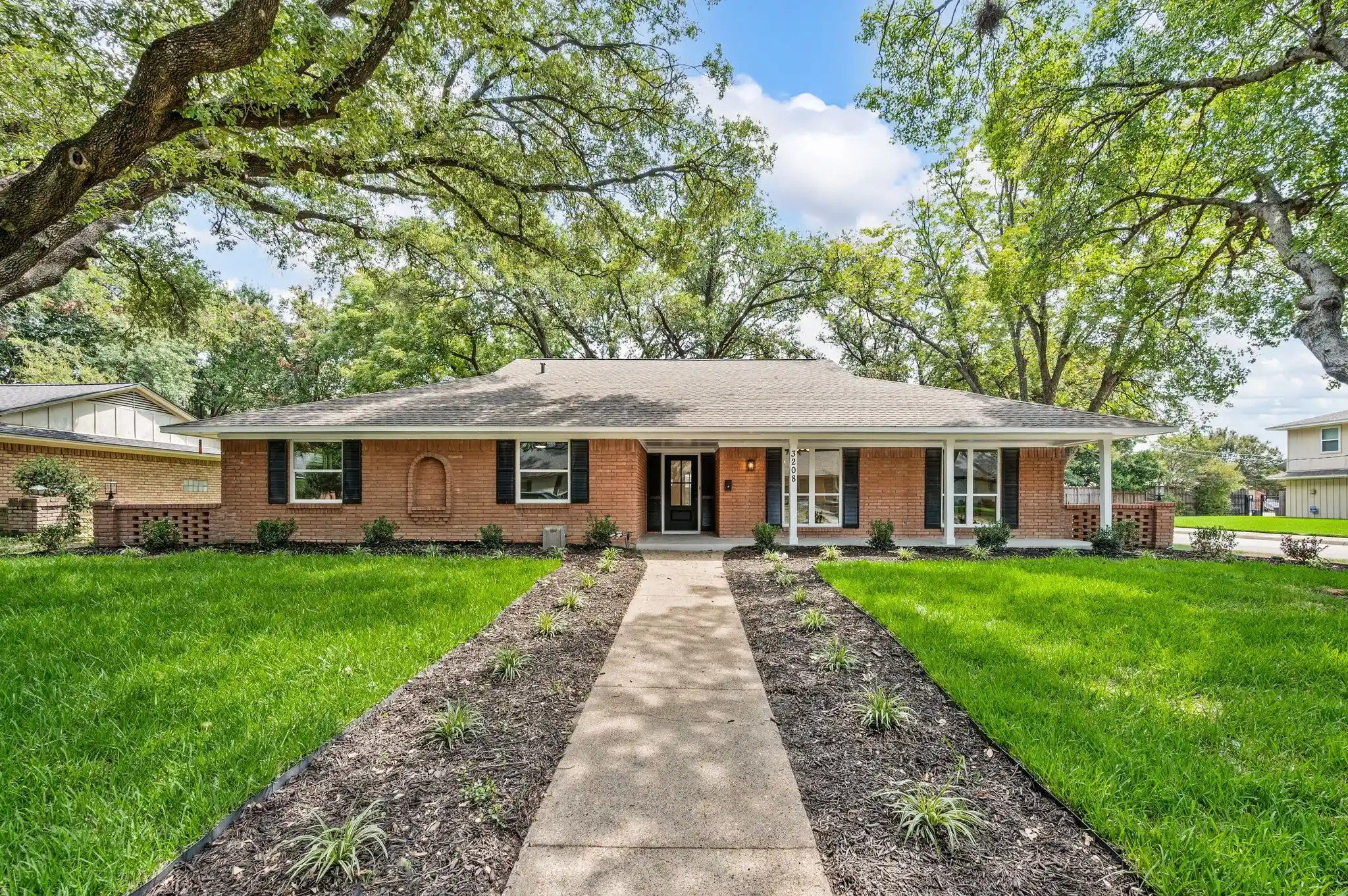 Photo 1 of Single family home for sale at 3208 Timberview Rd, Dallas, TX 75229 | MLS# 21357914 | Listing updated on 2026-10-28