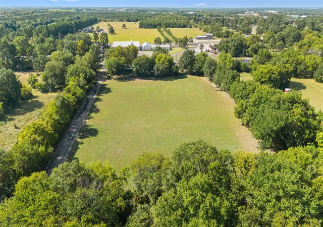 Photo 2 of Land for sale at 1500 Paris Blvd, Paris, TX 75460 | MLS# 21365572 | Listing updated on 2026-08-21