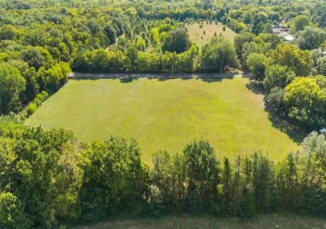 Photo 3 of Land for sale at 1500 Paris Blvd, Paris, TX 75460 | MLS# 21365572 | Listing updated on 2026-08-21