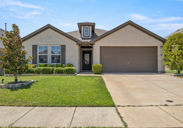 Photo 1 of Single family home for sale at 2305 Mount Olive Ln, Forney, TX 75126 | MLS# 21365994 | Listing updated on 2026-09-18