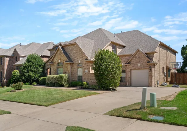 Photo 3 of Single family home for sale at 8012 Red River Run, North Richland Hills, TX 76180 | MLS# 21362598 | Listing updated on 2026-09-19