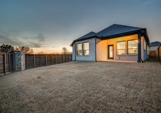 Photo 2 of Single family home for sale at 2133 Jade Forest Ln, Mesquite, TX 75181 | MLS# 21365821 | Listing updated on 2026-08-21